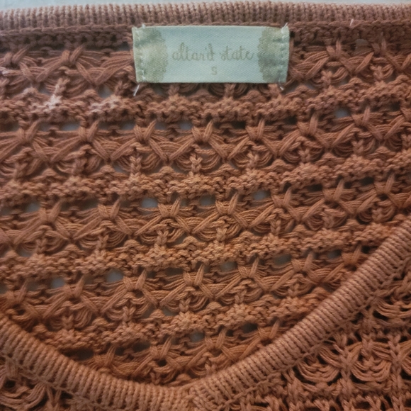 Free** With Purchase! Altard State Coral Rust Size Small Sweater Like New - Picture 2 of 2